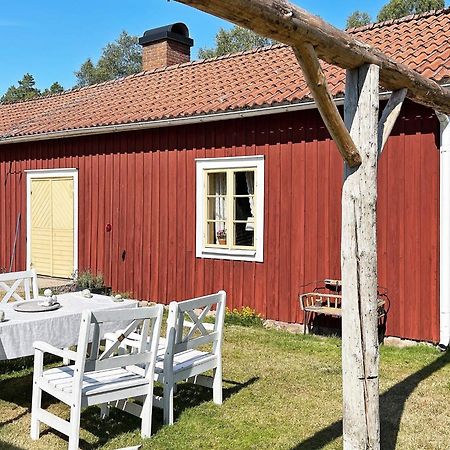 4 Person Holiday Home In Furuby Extérieur photo