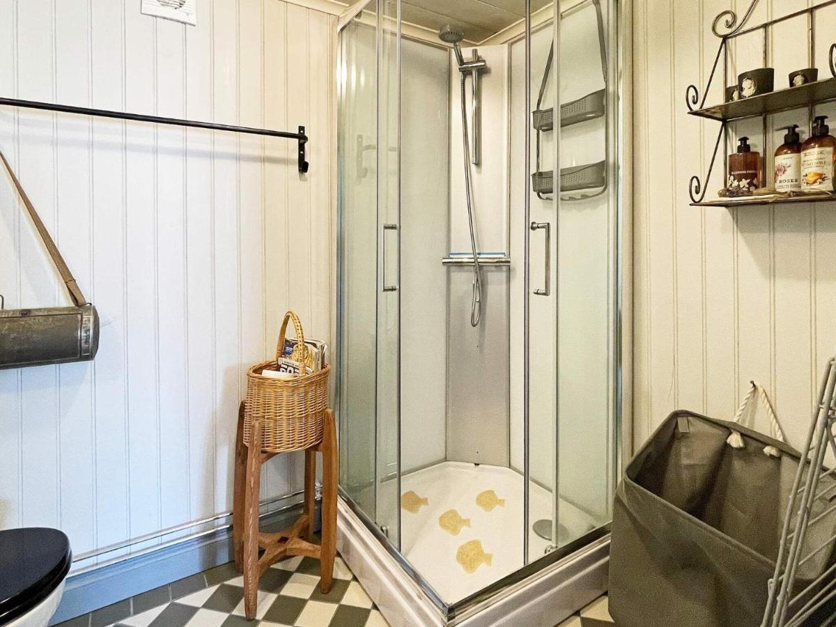 4 Person Holiday Home In Furuby Extérieur photo